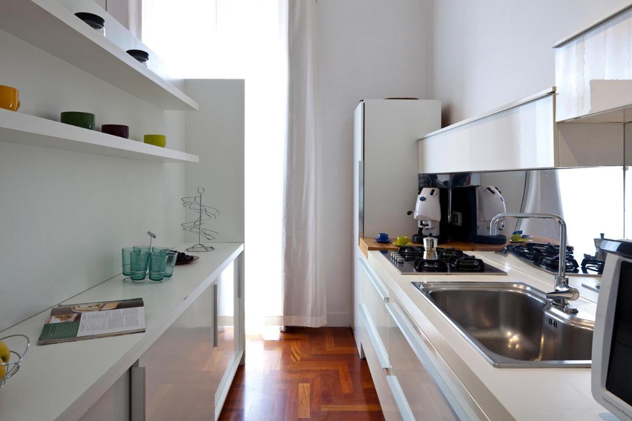 Elegant Apartment At Chiaia By Wonderful Italy Neapel Exterior foto